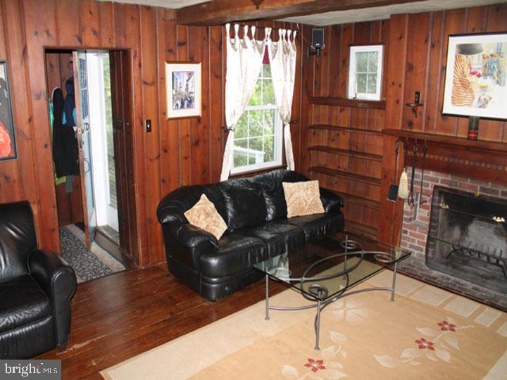 113 Lampeter Road Lancaster, PA 17602 - Photo 9 of 20 Gallery Image 9