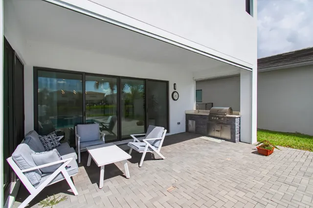 $12,000 | 17222 Blue Bayou Drive, Boca Raton, FL 33496