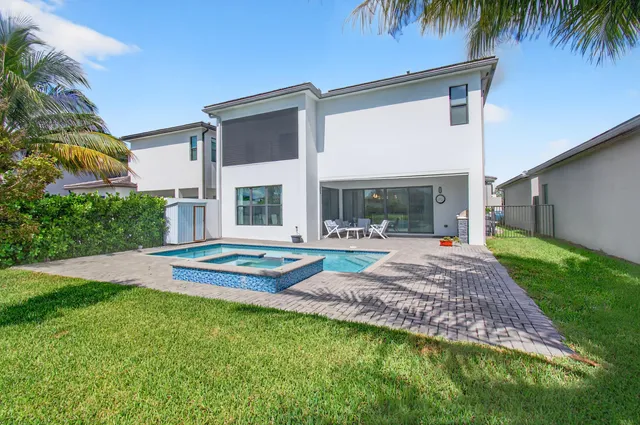 $12,000 | 17222 Blue Bayou Drive, Boca Raton, FL 33496