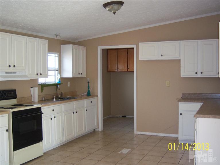 577 Kelly Road Mount Olive, NC 28365 - Photo 5 of 14 Additional Photo
