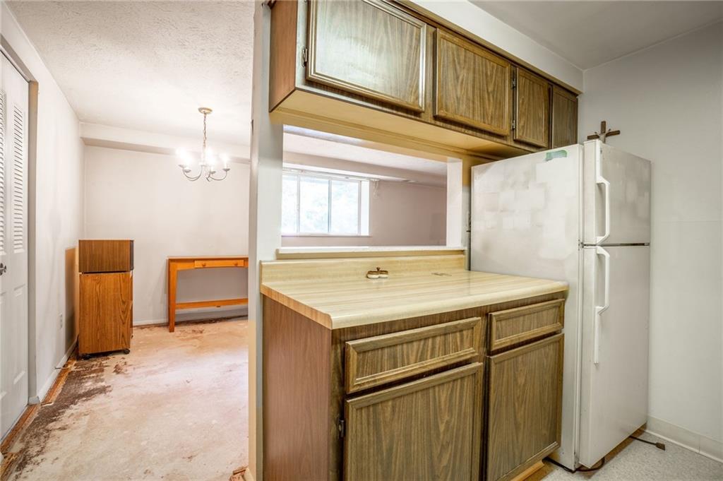 505 Hunters Path Road Bridgeville, PA 15017 - Photo 11 of 22 Gallery Image 11