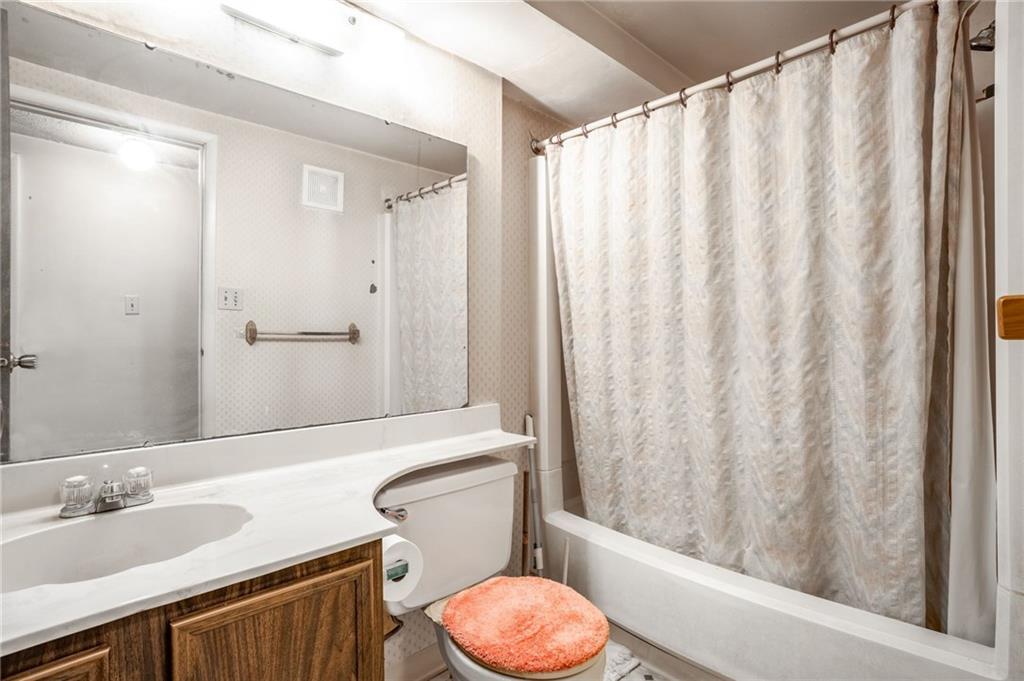 505 Hunters Path Road Bridgeville, PA 15017 - Photo 17 of 22 Gallery Image 17