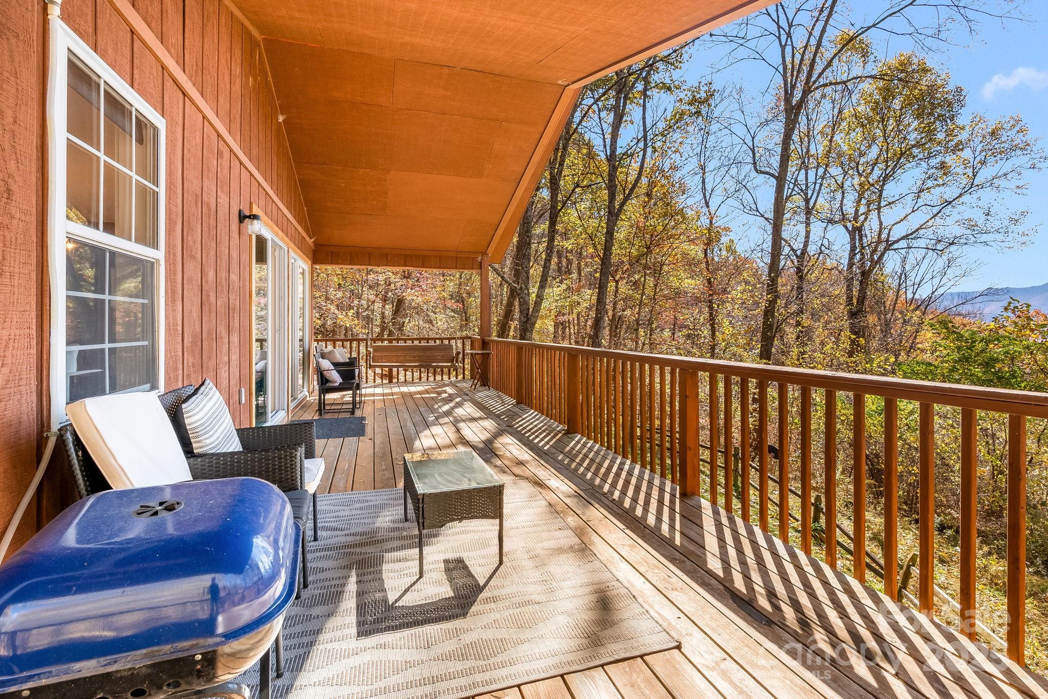 146 Promiseland Road Canton, NC 28716 - Photo 28 of 30 a view of balcony with furniture