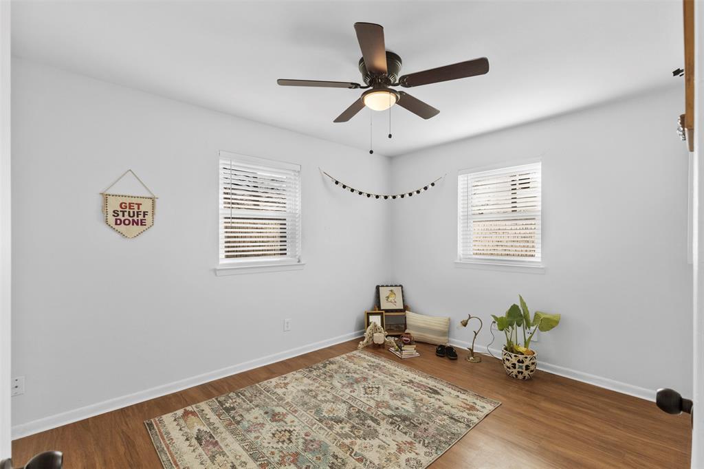 708 East Prairie View Road Crowley, TX 76036 - Photo 13 of 21