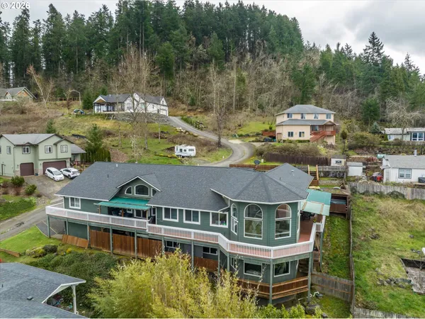 $995,000 | 805 Queens Avenue, Creswell, OR 97426