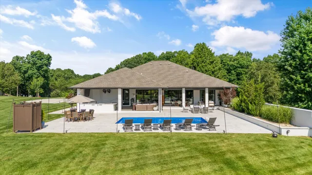 $1,379,900 | 125 Cedar Ridge Lane, Crossville, TN 38555