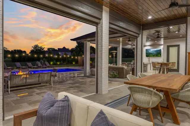 $1,379,900 | 125 Cedar Ridge Lane, Crossville, TN 38555