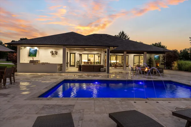 $1,379,900 | 125 Cedar Ridge Lane, Crossville, TN 38555