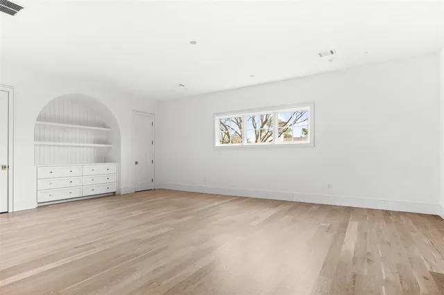 $4,195,000 | 5812 Preston Haven Drive, Dallas, TX 75230