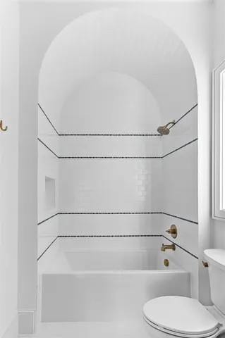 $4,195,000 | 5812 Preston Haven Drive, Dallas, TX 75230