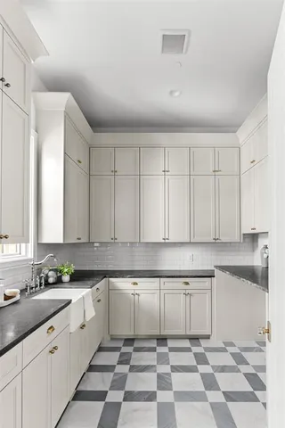 $4,195,000 | 5812 Preston Haven Drive, Dallas, TX 75230