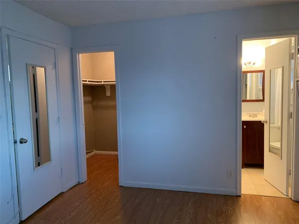 $1,350 | 5168 Northeast 6th Avenue, Unit 429, Fort Lauderdale, FL 33334