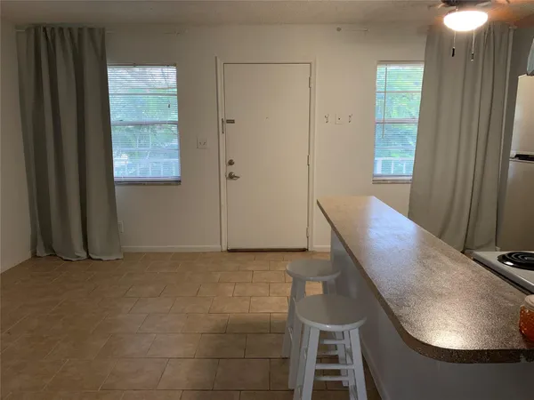 $1,350 | 5168 Northeast 6th Avenue, Unit 429, Fort Lauderdale, FL 33334