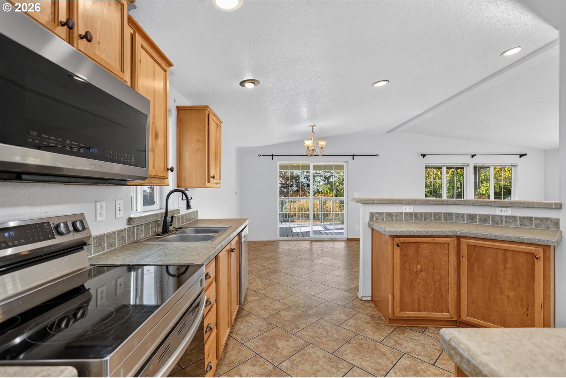 402 Jefferson Street Moro, OR 97039 - Photo 10 of 47 Gallery Image 10