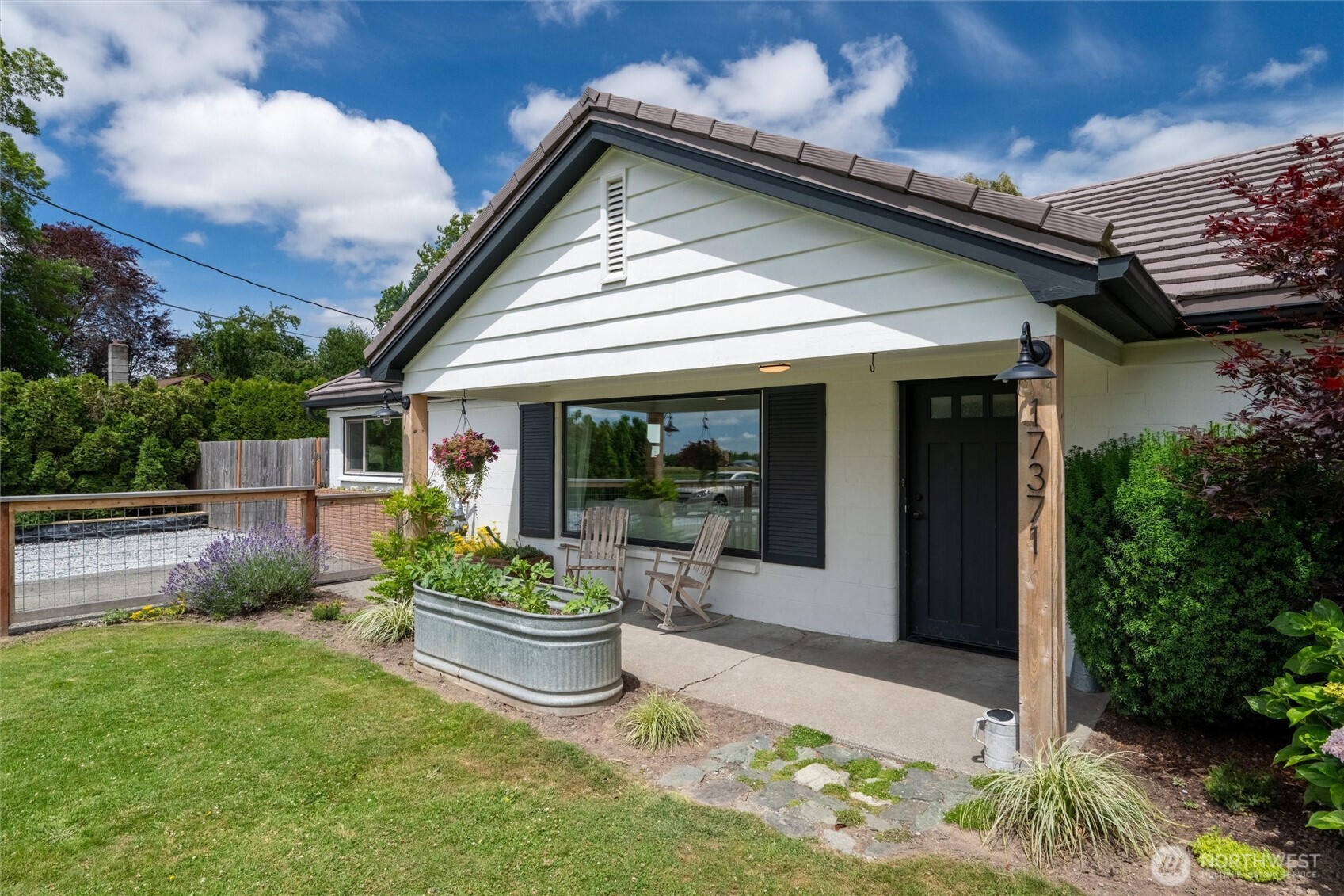 17371 Dunbar Road Mount Vernon, WA 98273 - Photo 1 of 38