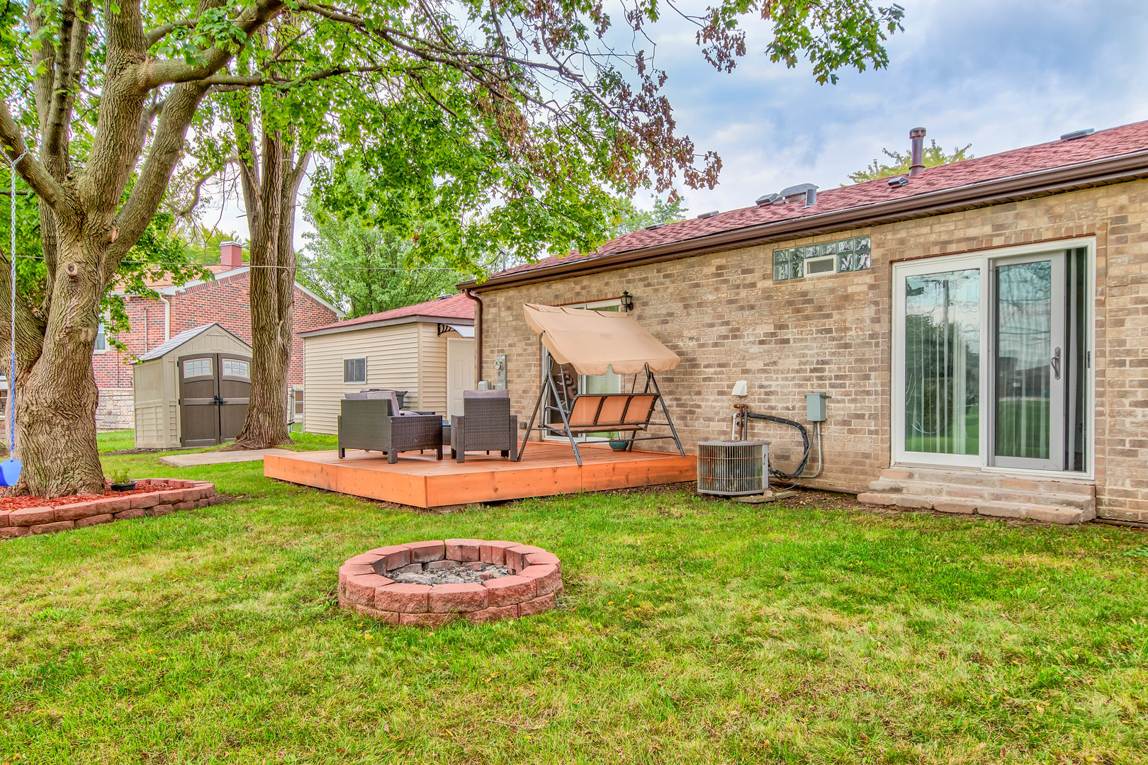 305 Ridge Circle Streamwood, IL 60107 - Photo 17 of 19