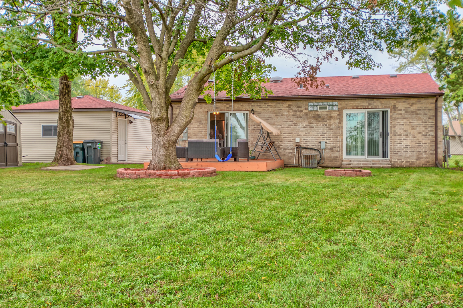 305 Ridge Circle Streamwood, IL 60107 - Photo 18 of 19