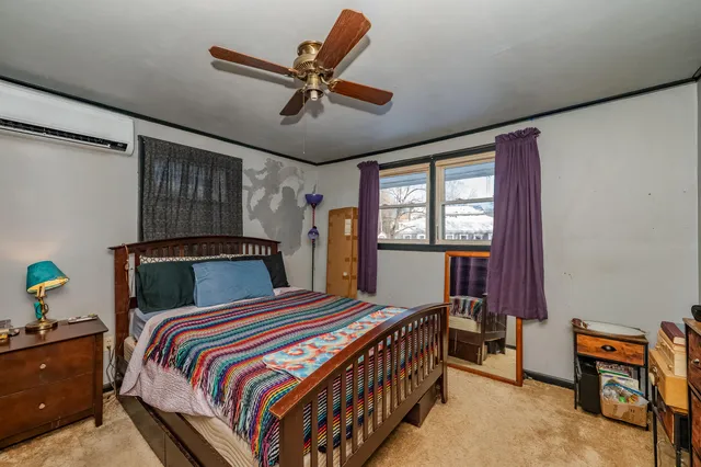 $500,000 | 2 Wainwright Avenue, Kittery, ME 03904