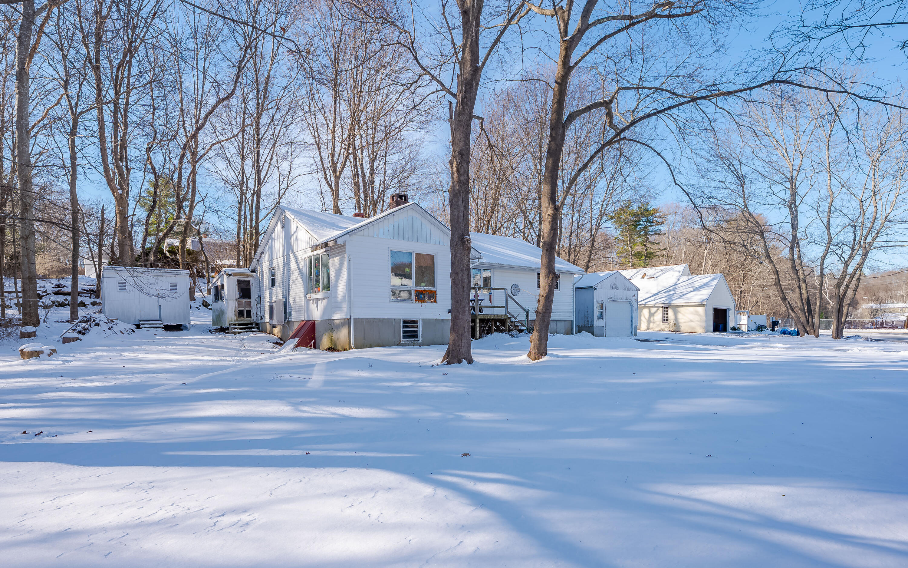 2 Wainwright Avenue Kittery, ME 03904 - Photo 4 of 23 _DSC2031