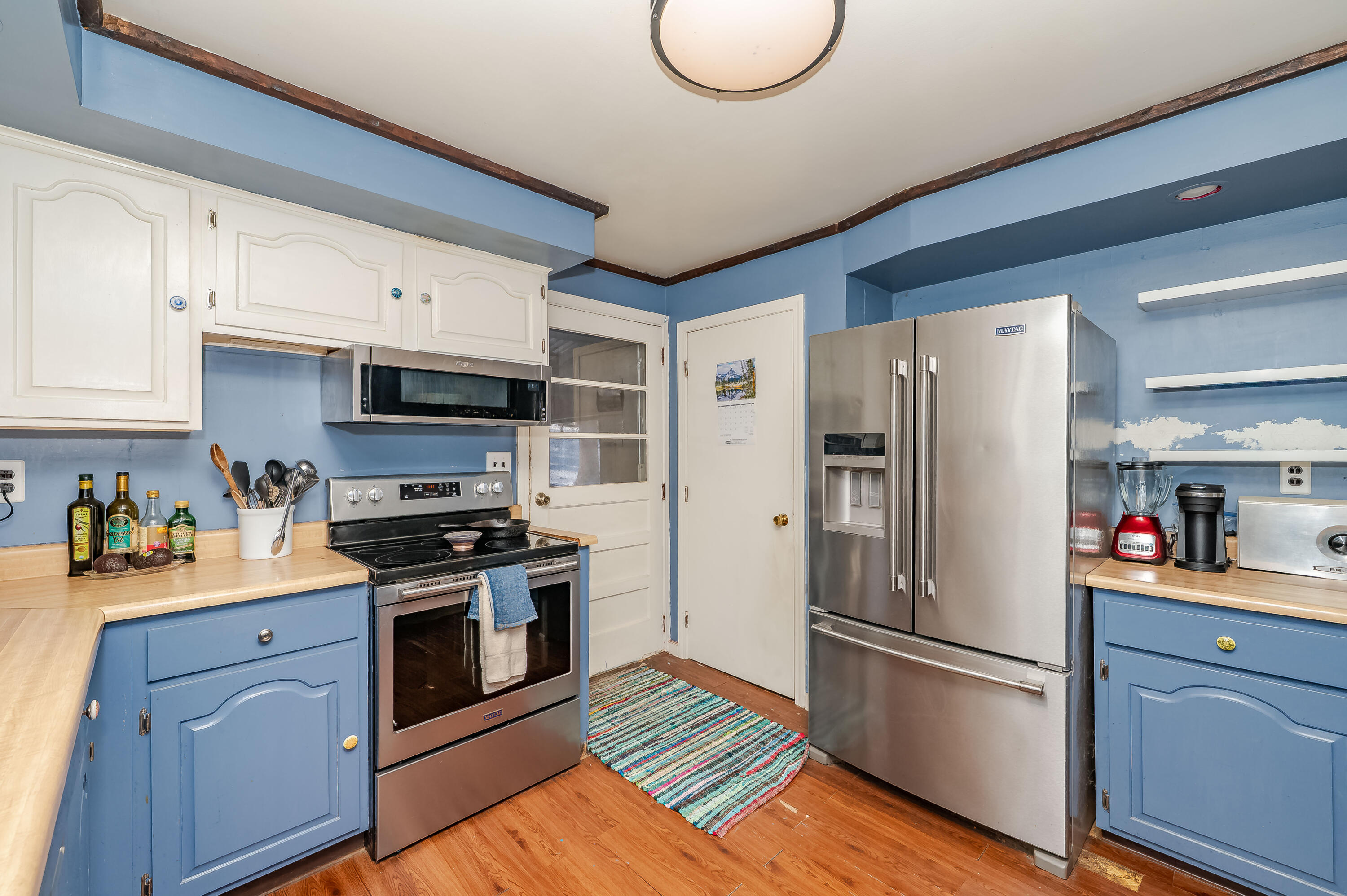 2 Wainwright Avenue Kittery, ME 03904 - Photo 10 of 23 _DSC2024