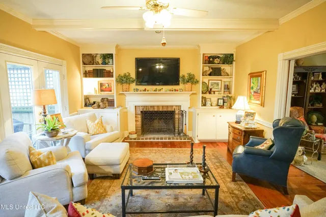 $395,000 | 908 Newland Street, Jackson, MS 39211