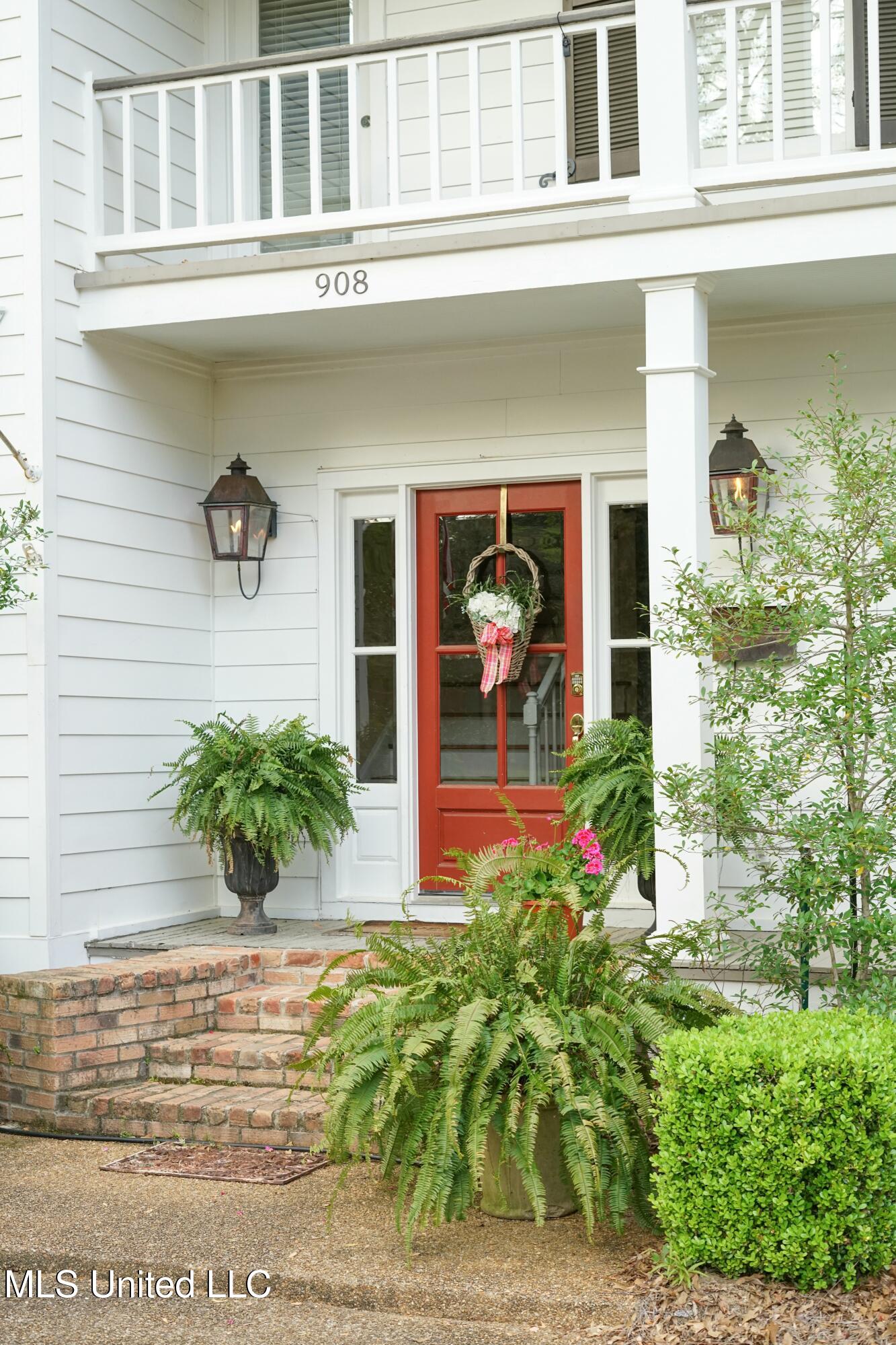 908 Newland Street Jackson, MS 39211 - Photo 5 of 53 tempImageLFuFb4