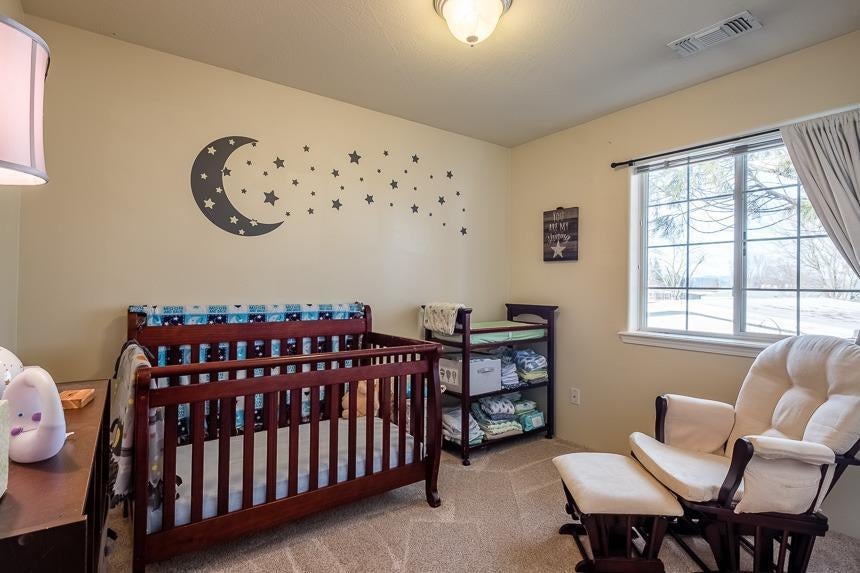 667 Shadow Way Central Point, OR 97502 - Photo 18 of 26 Additional Photo