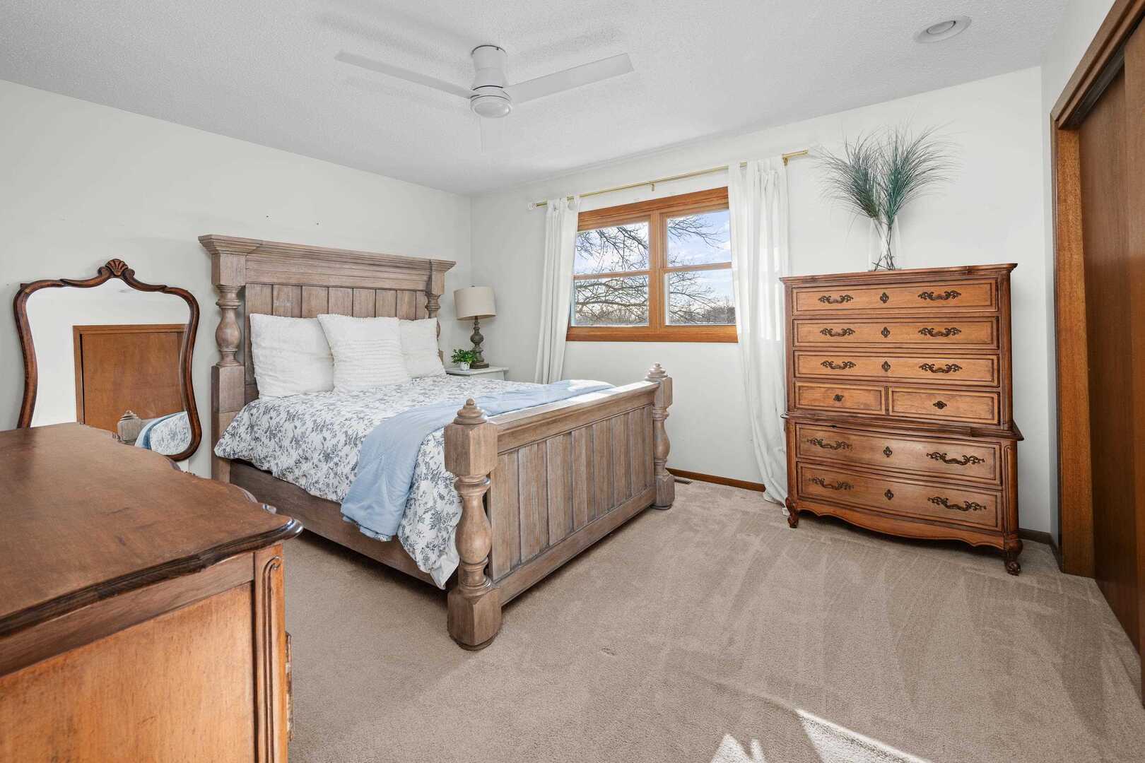 1037 Brookview Drive Dewitt, IA 52742 - Photo 16 of 34