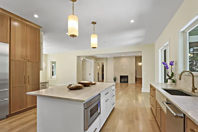 $3,300,000 | W3650 Snake Road, Lake Geneva, WI 53147