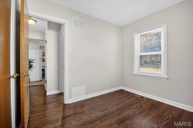 $144,900 | 1415 Gahan Drive, Florissant, MO 63031