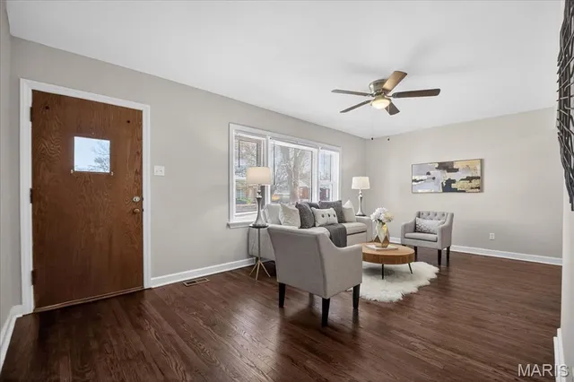 $144,900 | 1415 Gahan Drive, Florissant, MO 63031