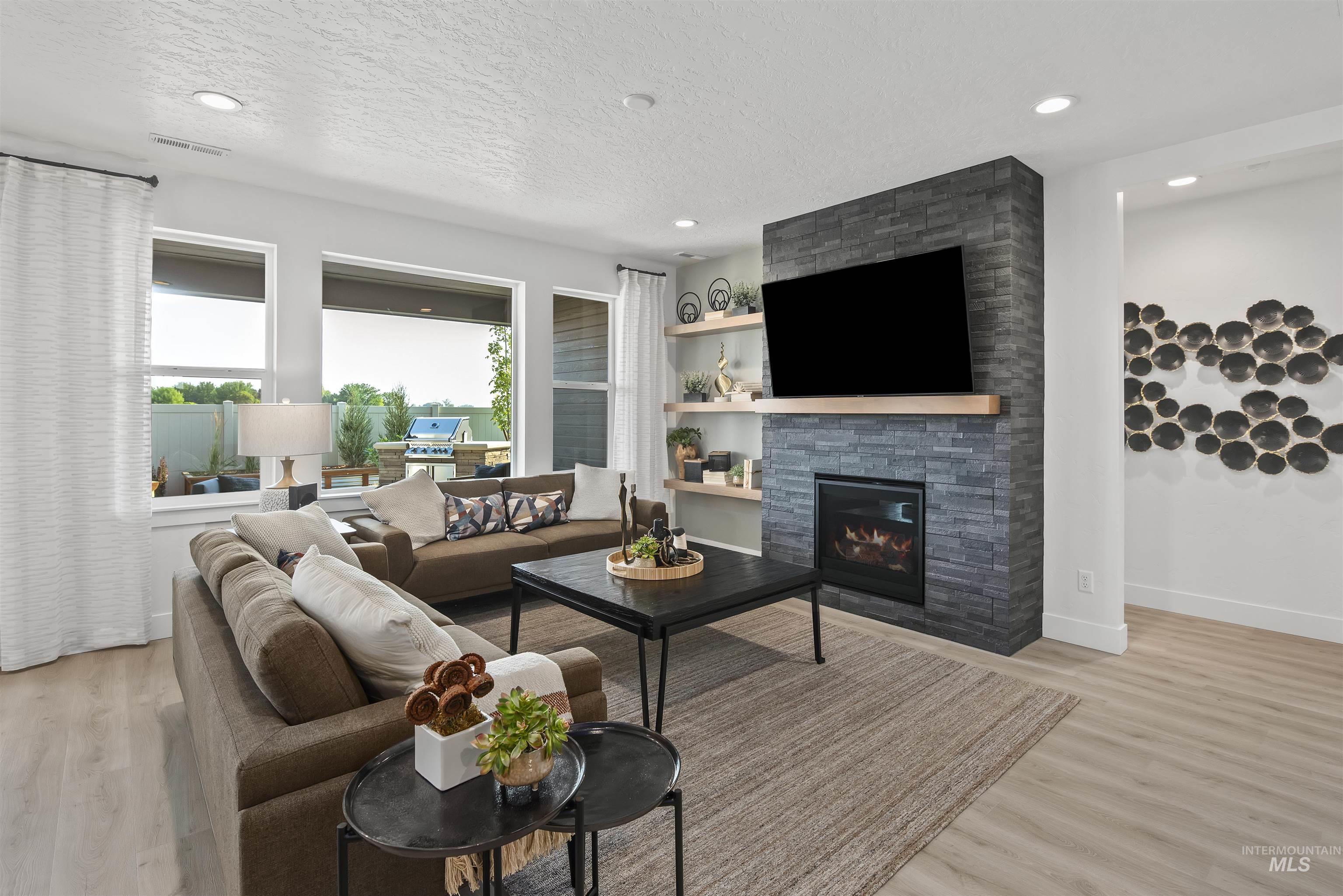 5766 North Chestnut Hl Way Meridian, ID 83646 - Photo 2 of 6