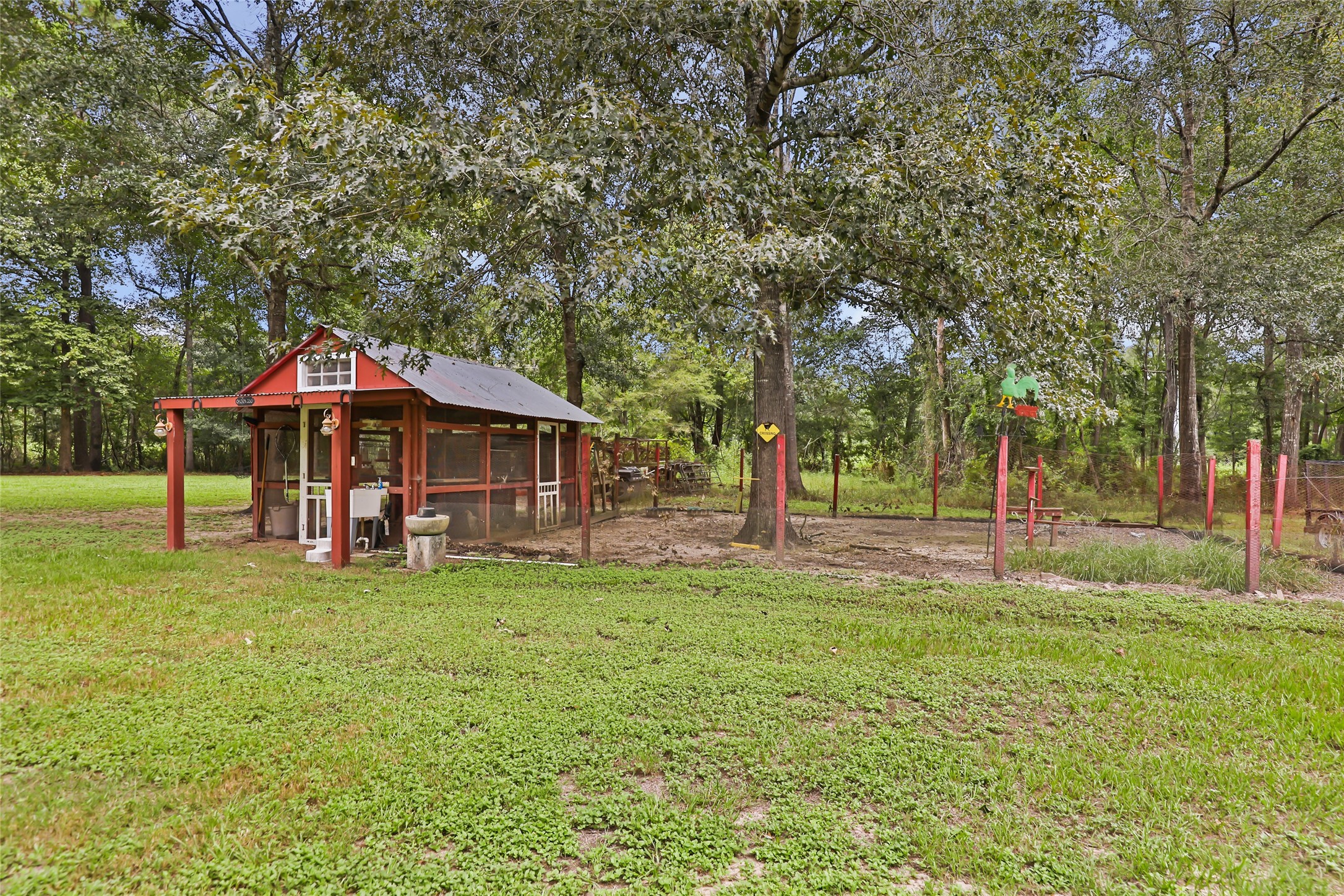 29430 East Irvin Road Huffman, TX 77336 - Photo 24 of 49 Gallery Image 24
