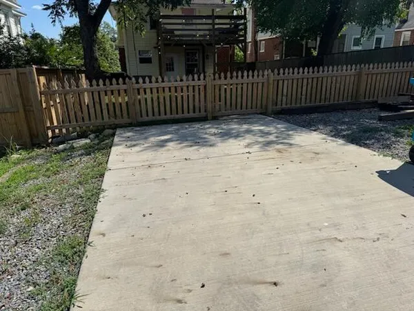 a front view of house with yard