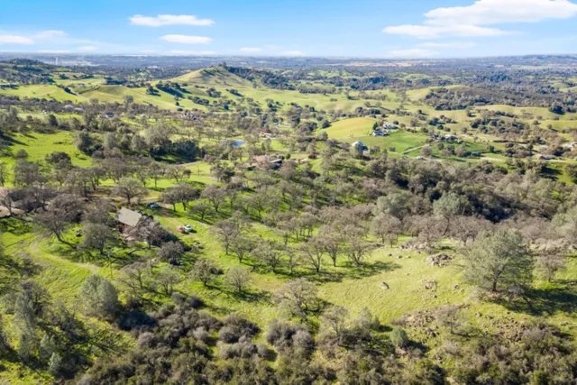 $799,000 | 8251 Buffalo Ridge Road, Ione, CA 95640