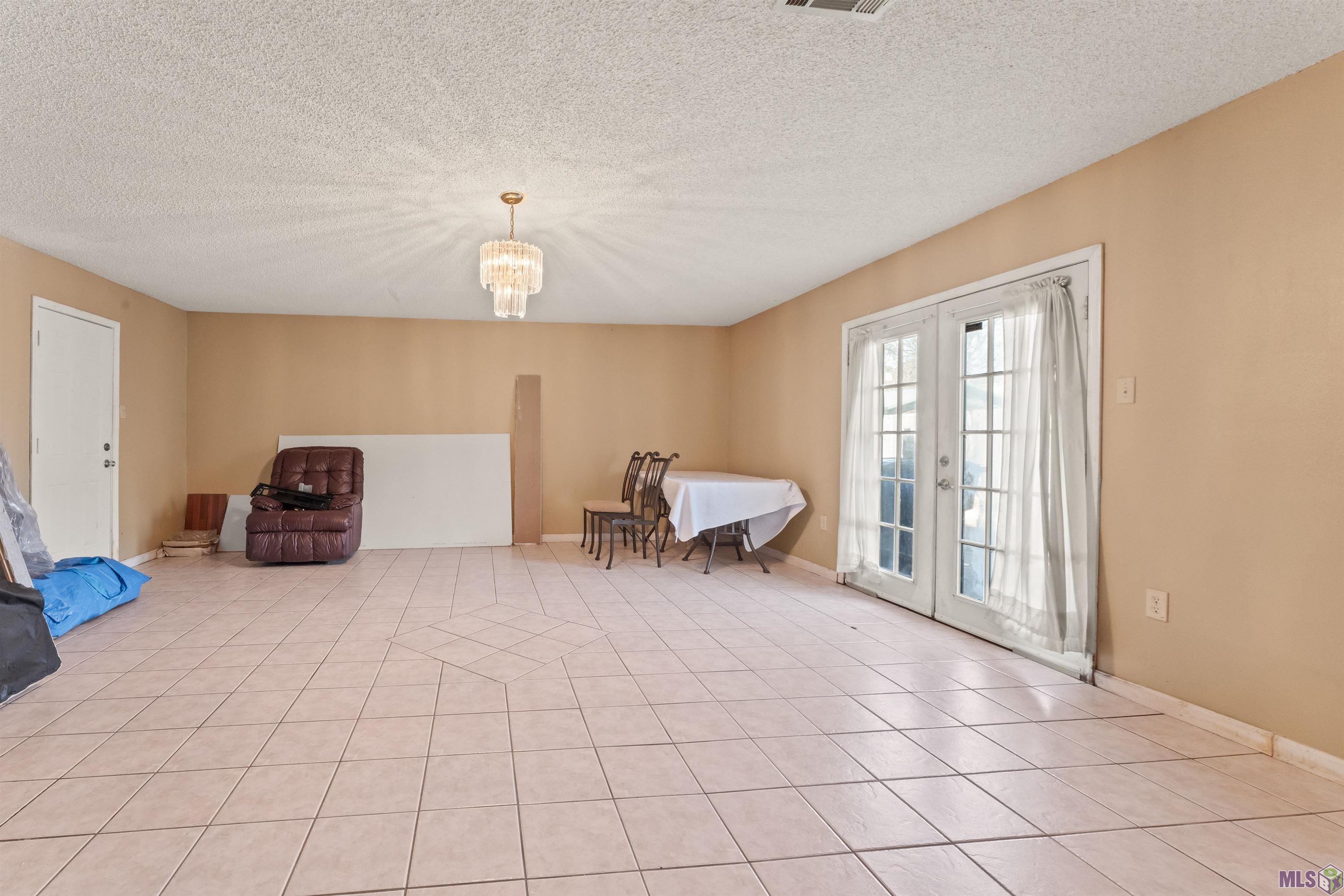 1054 Barkley Drive Baton Rouge, LA 70810 - Photo 15 of 30