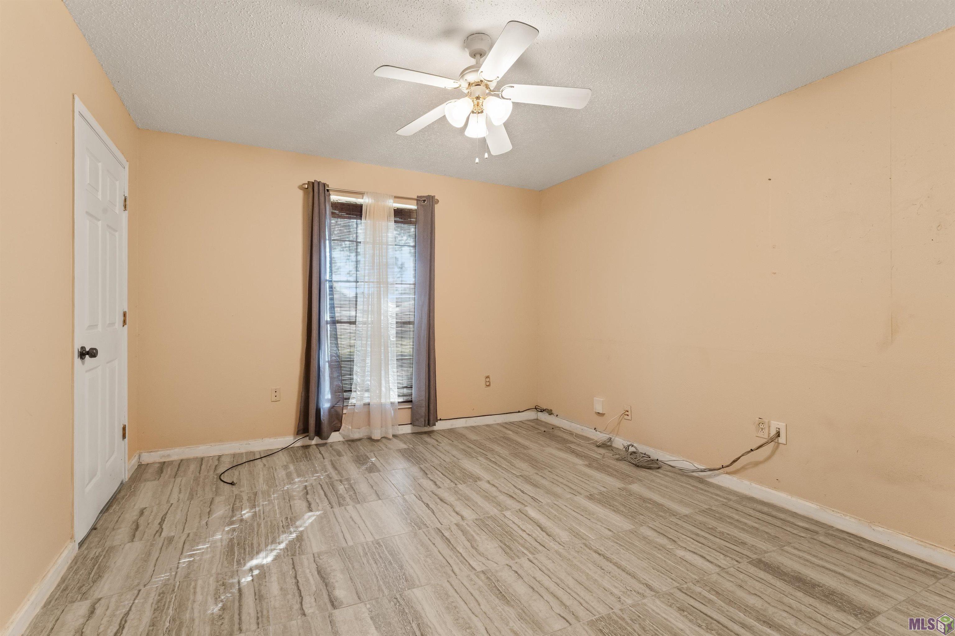 1054 Barkley Drive Baton Rouge, LA 70810 - Photo 24 of 30