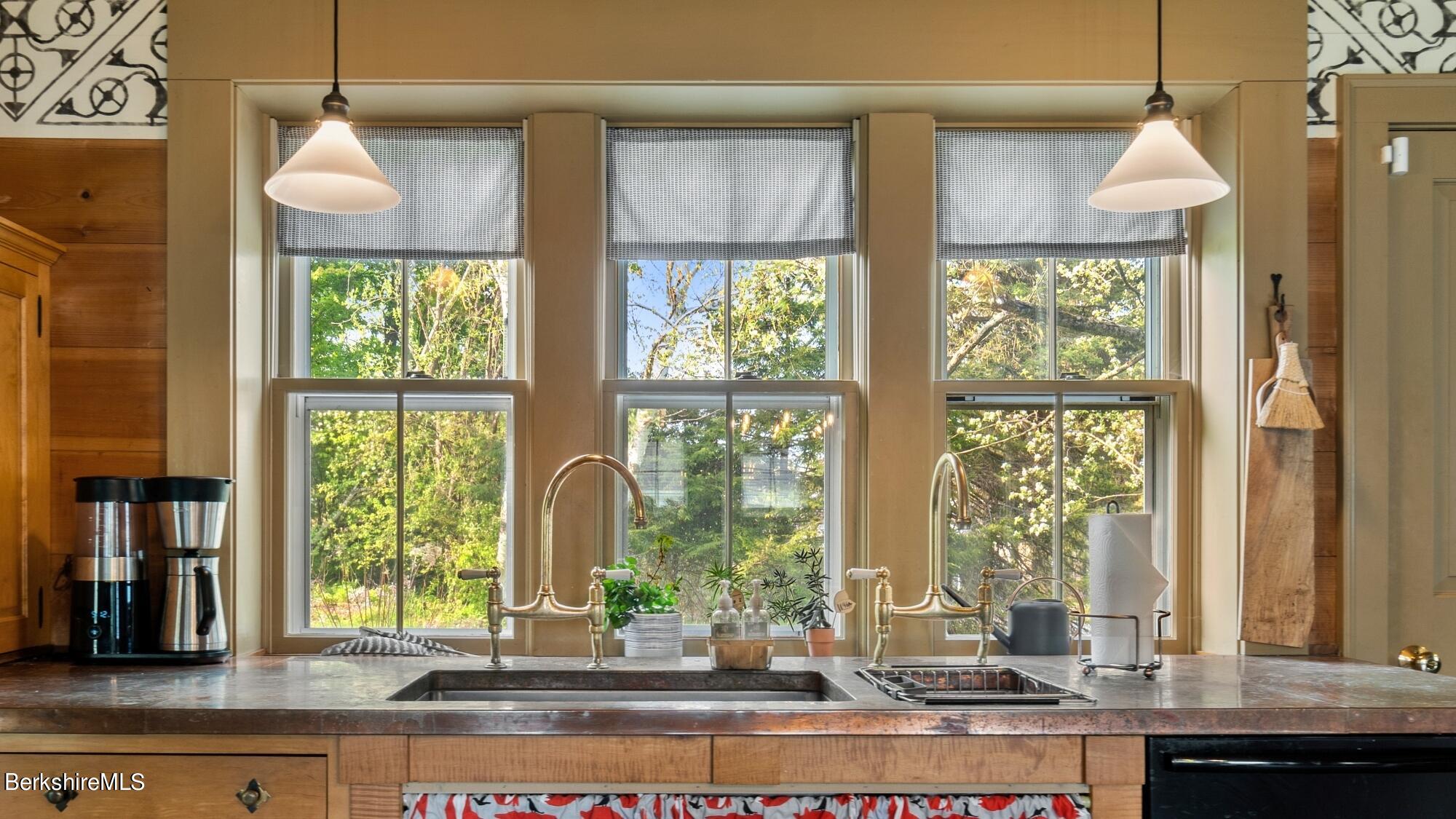 2325 Hancock Road Hancock, MA 01267 - Photo 17 of 61 KITCHEN