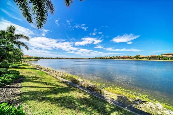 $1,350,000 | 352 Maraviya Boulevard, Nokomis, FL 34275