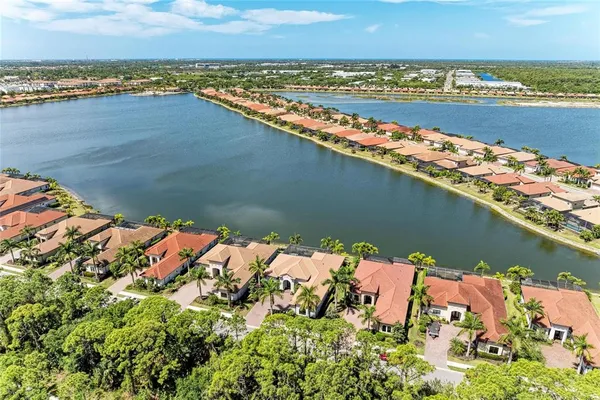 $1,350,000 | 352 Maraviya Boulevard, Nokomis, FL 34275