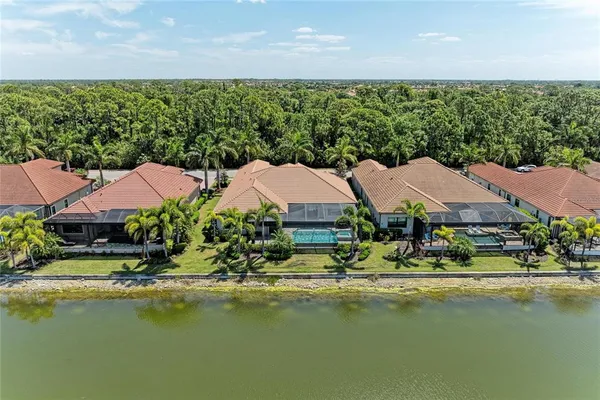 $1,350,000 | 352 Maraviya Boulevard, Nokomis, FL 34275