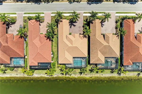 $1,350,000 | 352 Maraviya Boulevard, Nokomis, FL 34275