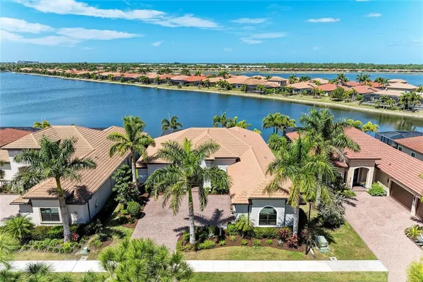 $1,350,000 | 352 Maraviya Boulevard, Nokomis, FL 34275