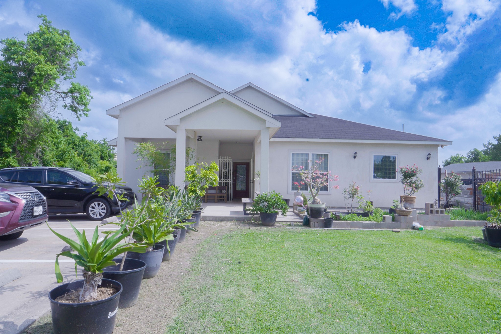 3243 Essie Road Houston, TX 77086 - Photo 1 of 41