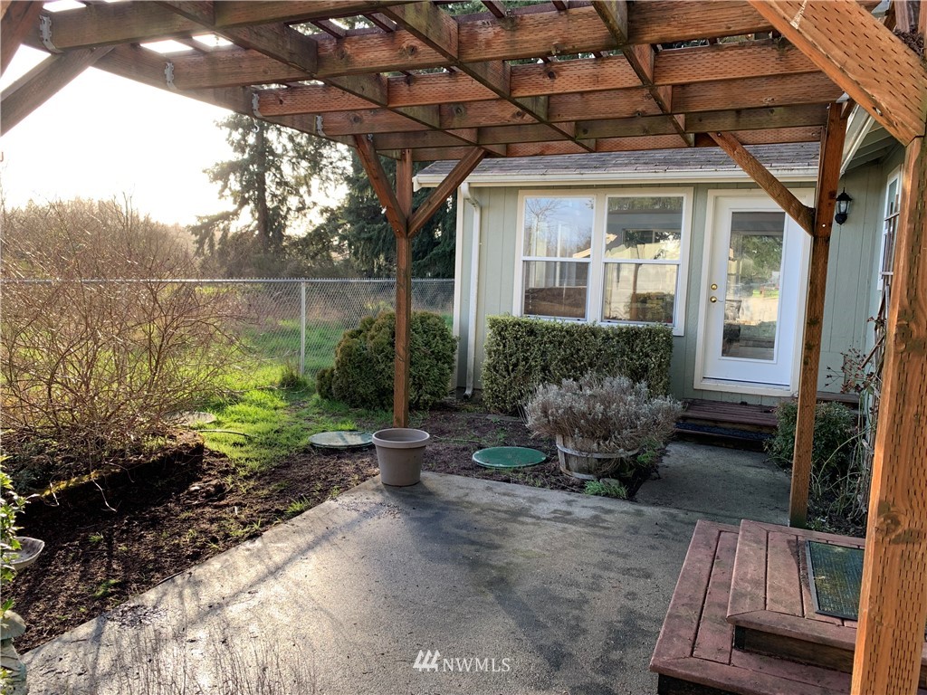 9515 181st Way Southwest Rochester, WA 98579 - Photo 20 of 29