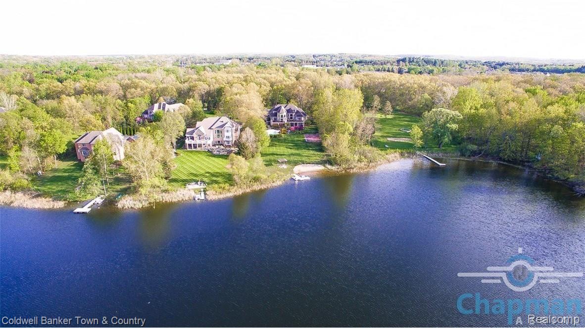 4763 Aljoann Road Brighton, MI 48116 - Photo 62 of 64 Slide3.JPG