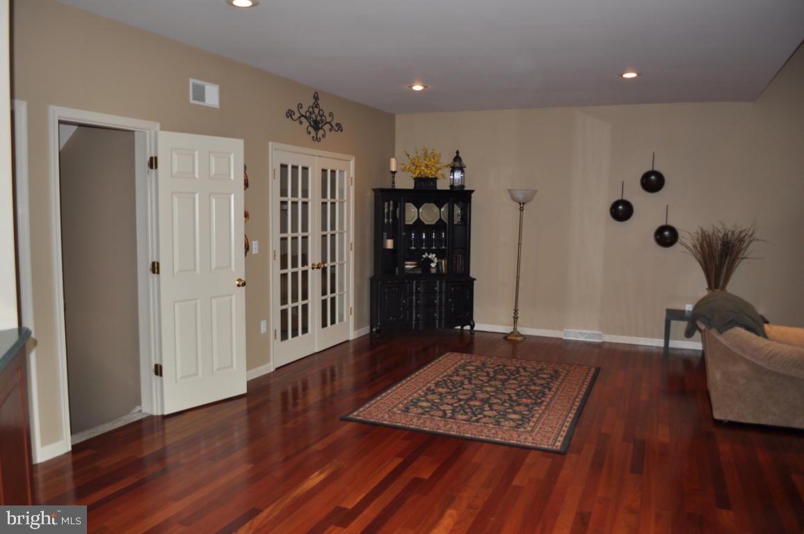 1707 Windy Hill Road Lancaster, PA 17602 - Photo 12 of 40 Gallery Image 12