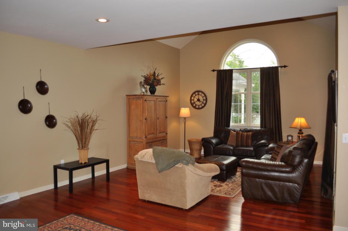 1707 Windy Hill Road Lancaster, PA 17602 - Photo 14 of 40 Gallery Image 14
