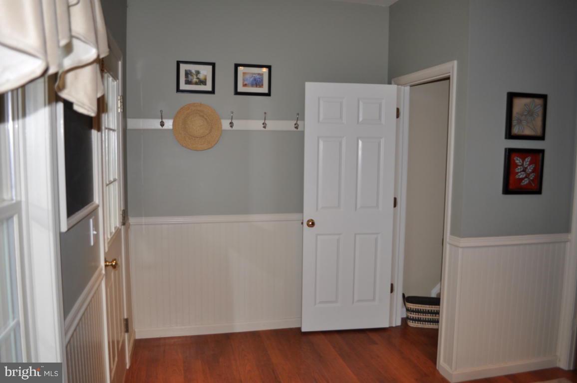 1707 Windy Hill Road Lancaster, PA 17602 - Photo 17 of 40 Gallery Image 17