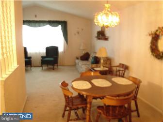 3634 Chesterfield Road Philadelphia, PA 19114 - Photo 3 of 12 Gallery Image 3